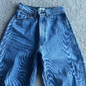 BDG Swirl high-rise extreme baggy size 24
